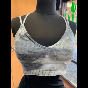 Sports bra by AVOCADO